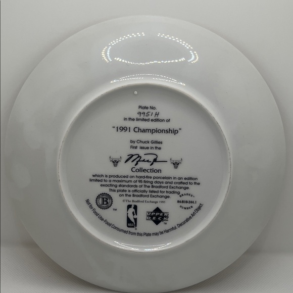 The Bradford Exchange Michael Jordan Collection Plate - Gold, Red, White - Picture 2 of 4